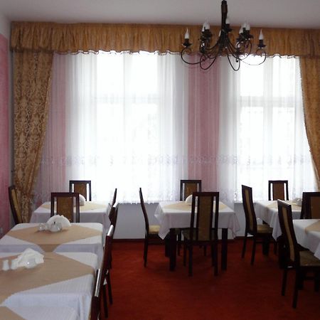 ليجنيكا Hotelik Parkowy المظهر الخارجي الصورة