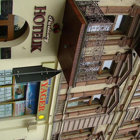 ليجنيكا Hotelik Parkowy المظهر الخارجي الصورة